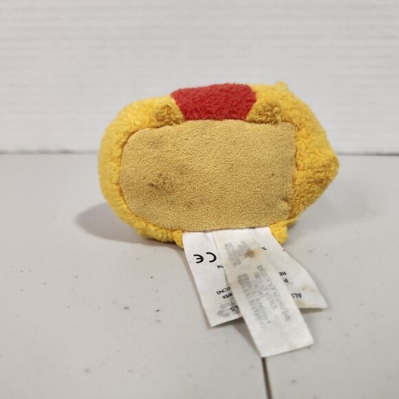 Disney Tsum Tsum 3.5” Mini Plush Winnie The Pooh - Picture 5 of 6